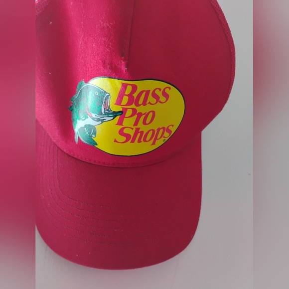 Red Cap ❤️ - Picture 6 of 10